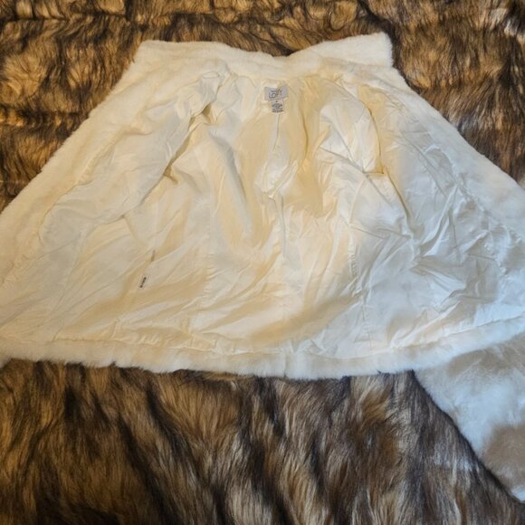 Ann Taylor Loft Sz 4 Faux White Mink Fur Crop Coat Soft Wedding Bride Classic - Picture 8 of 11